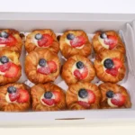 Fruit Danish Box(بوكس الدانيش بالفواكة)