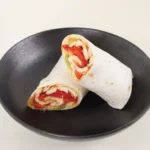 Halloumi Wrap (راب ﺣﻠوﻣﻲ ﺳﺎﻧدوﺗش)