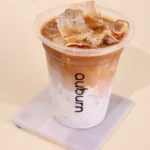 Iced Flat White(ﻣﺛﻠﺞ واﯾت ﻓﻼت)