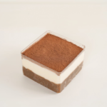 Milkey Tiramisu (اﻟﺣﻠﯾب ﺑﻛرﯾﻣﺔ ﺗﯾراﻣﯾﺳو)