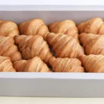 Plain Croissant Box(صندوق كرواسون سادة)